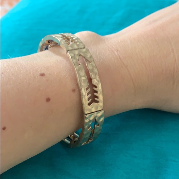 Jewelry - Gold Arrow Bracelet